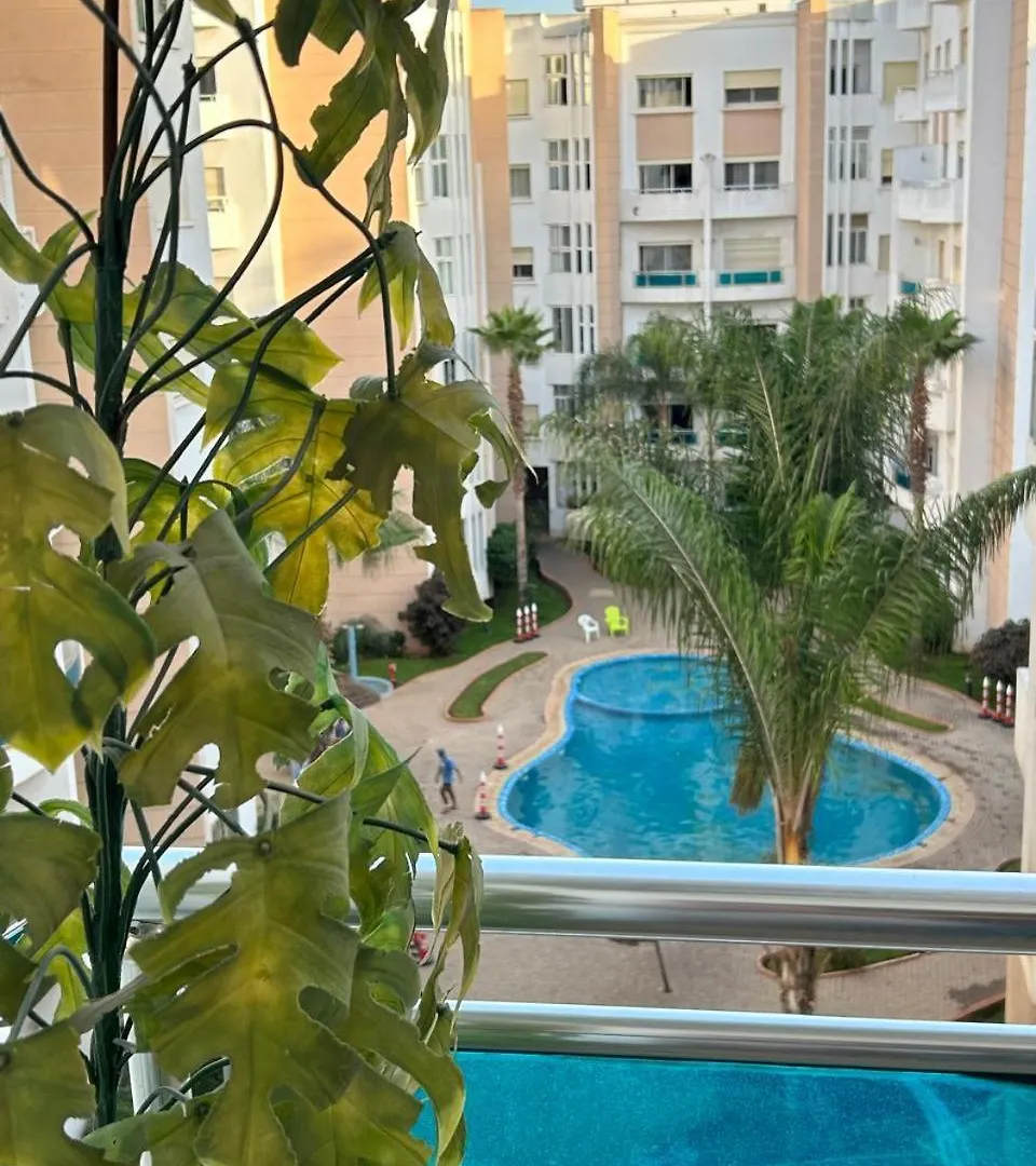 Apartment Studio Confortable Avec Vue Sur Piscine Et Proche De L'Aeroport Mohammed V Nouaceur